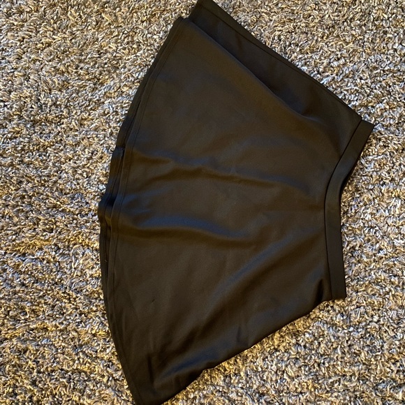 Urban Planet - Small Skater Skirt - Picture 2 of 3